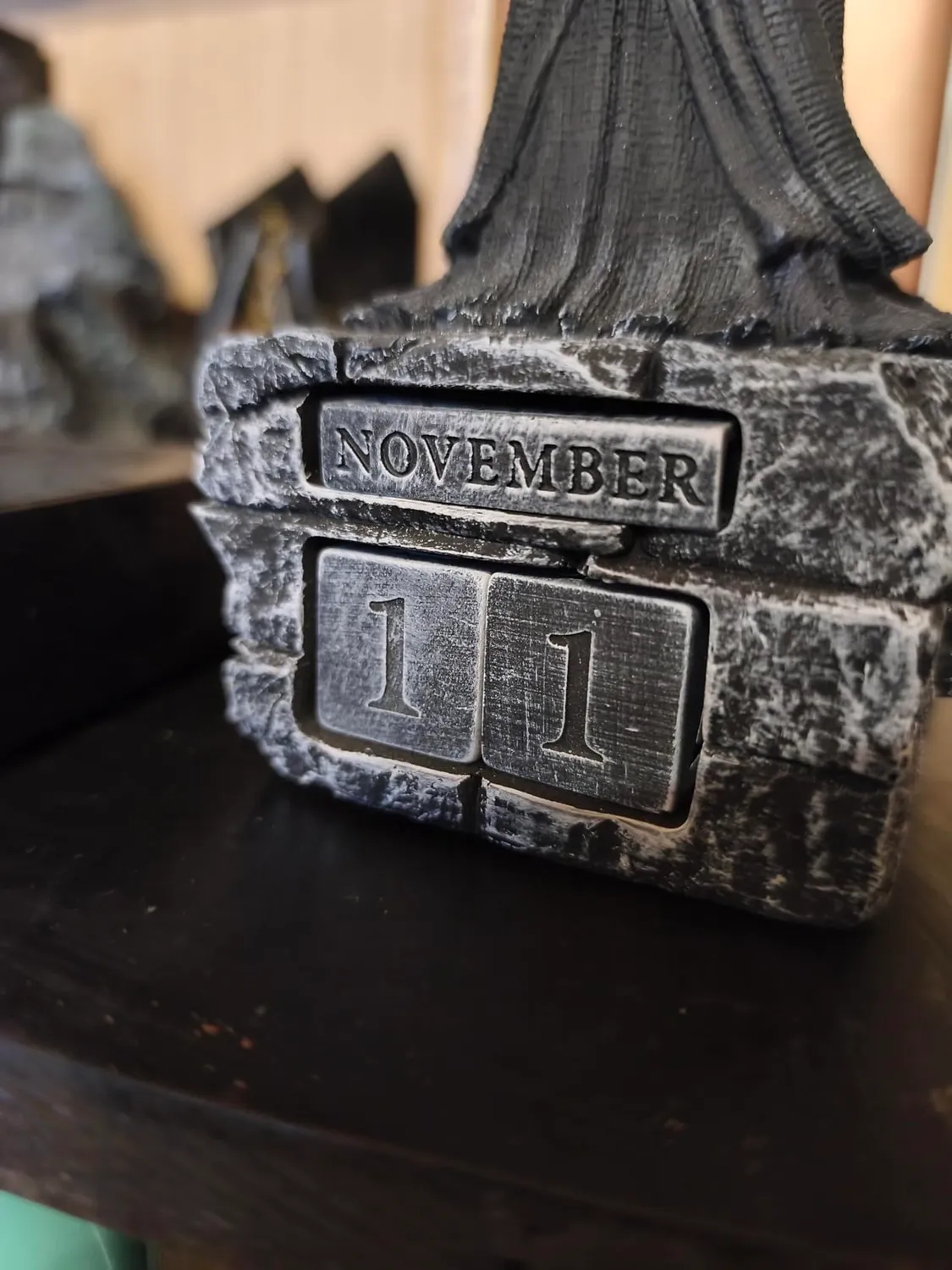 Erik Ewiger Kalender Figur