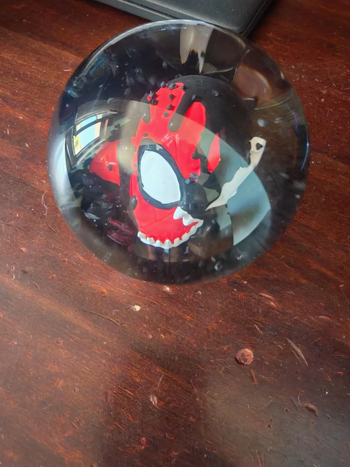 Erik Schneekugel Harz Glas mit Figur